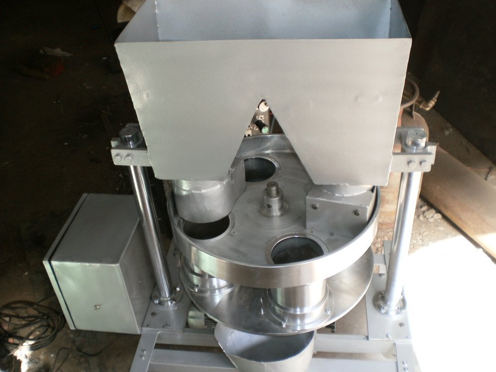 High speed servo cup filler thumbnail 3